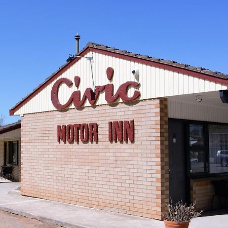 Civic Motor Inn Каура Экстерьер фото